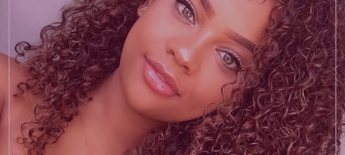 CURLY HAIR